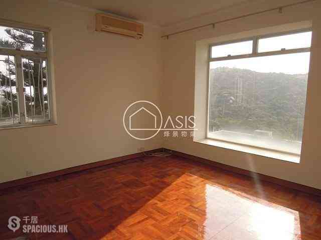 Chung Hom Kok - 8-14, Cape Road 05