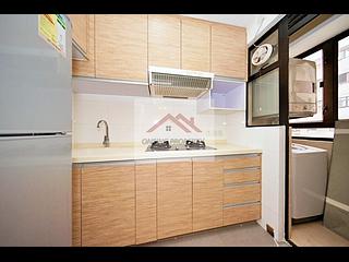 Mid Levels Central - Robinson Heights 03