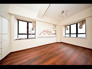 Mid Levels Central - Robinson Heights 04