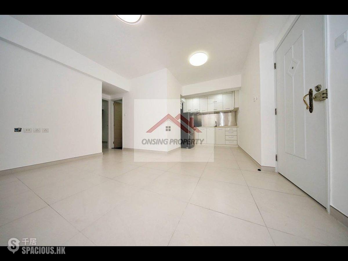 Soho - Cameo Court 01