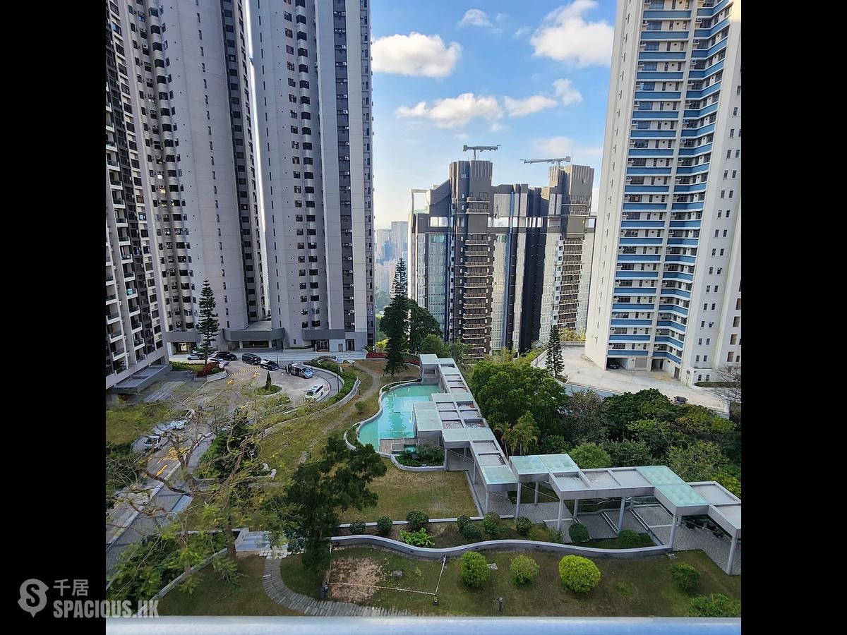 渣甸山 - 嘉云台6座 01