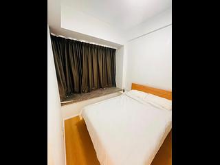 Tai Hang - The Warren 11