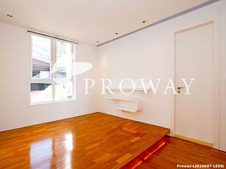 Chung Hom Kok - 33, Cape Road 06