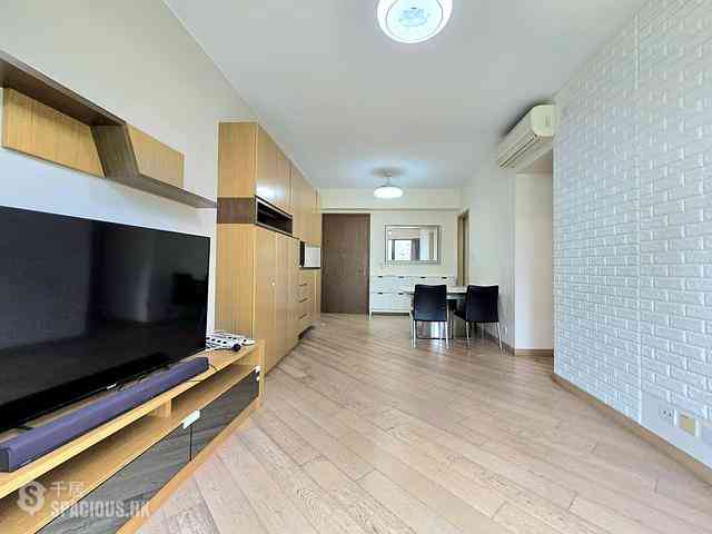 Tung Chung - The Visionary Tower 6 05