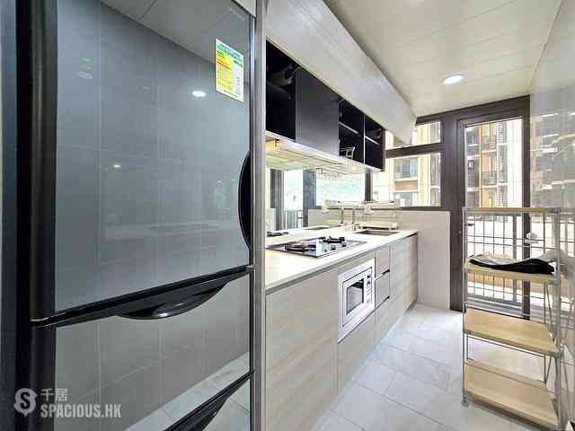 Tung Chung - The Visionary Tower 6 12