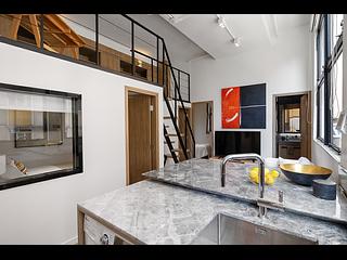 Sai Ying Pun - 111, High Street 02