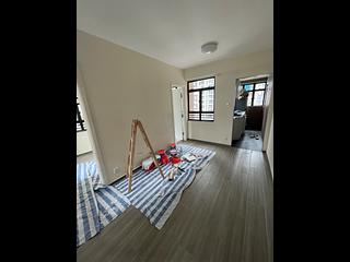 Sai Ying Pun - Flora Court 04
