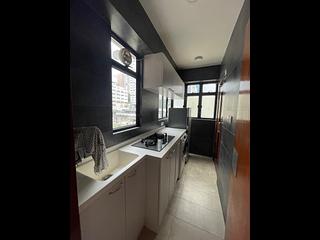 Sai Ying Pun - Flora Court 05