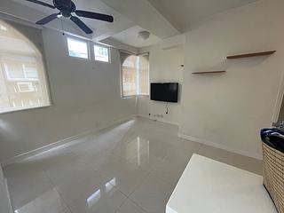 Mid Levels Central - Bonito Casa 13