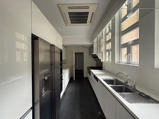 Mid Levels Central - Grenville House 11