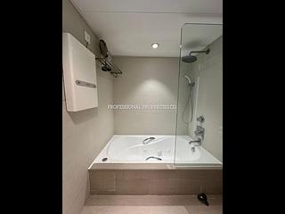 Mid Levels West - 80 Robinson Road 18