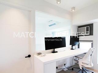 Kennedy Town - The Merton 06