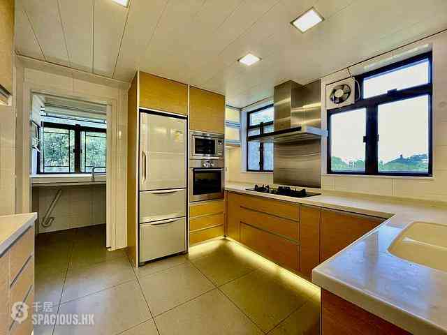 The Peak - Villa Verde Block D 14