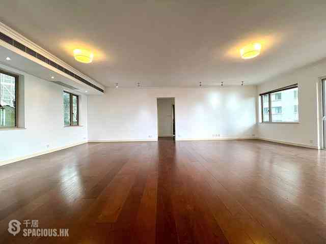 Mid Levels Central - Rose Gardens 01