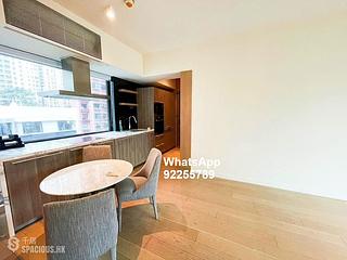 Mid Levels Central - Gramercy 04