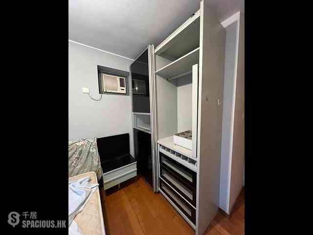 Tung Chung - Seaview Crescent Block 5 03
