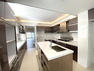 Stubbs Road - Villa Monte Rosa 12