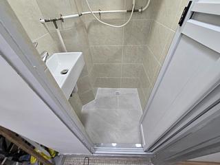 Sai Ying Pun - 260-262, Queen's Road West 14