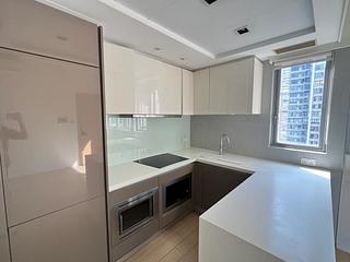 Mid Levels Central - Soho 38 06