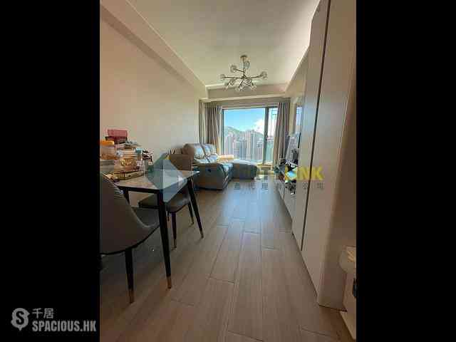 Sheung Wan - Queen's Terrace 01