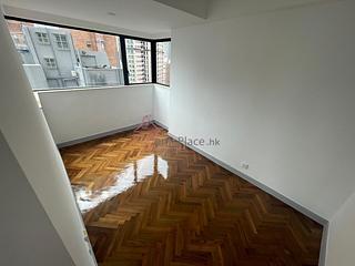 Mid Levels Central - 62B, Robinson Road 03