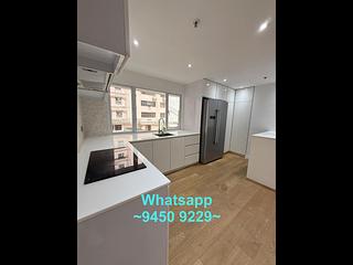 Sheung Wan - 188-190 Wing Lok Street 05