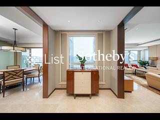 West Kowloon - The Harbourside 11
