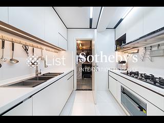 Causeway Bay - Fairview Mansion 15