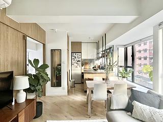 Sai Ying Pun - 111, High Street 02