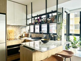 Sai Ying Pun - 111, High Street 05