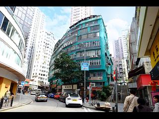 Poho - Hollywood Building 18