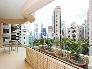 Mid Levels Central - Garden Terrace 03