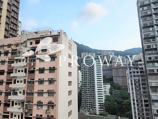 Sai Ying Pun - 111, High Street 02