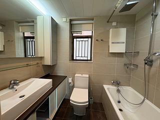 Shek Tong Tsui - The Belcher's Phase 1 Block 3 06