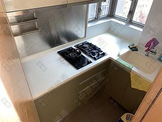 Sai Ying Pun - Island Crest Block 1 02