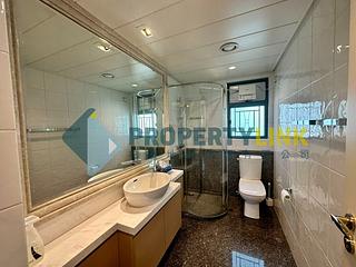 Mid Levels West - 80 Robinson Road 12