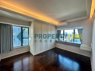 Mid Levels West - 80 Robinson Road 13