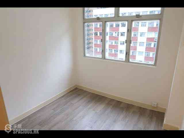 Wan Chai - Kin On House 01