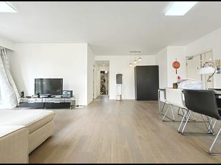 Happy Valley - Holly Court 06