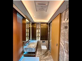 Mid Levels Central - 22A, Kennedy Road 05