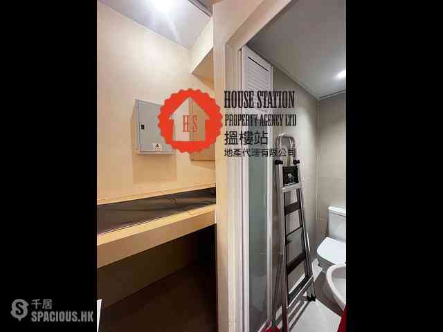 Tseung Kwan O - Monterey Block 7A 03