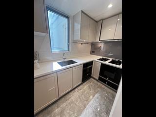Tseung Kwan O - Monterey Block 7A 04
