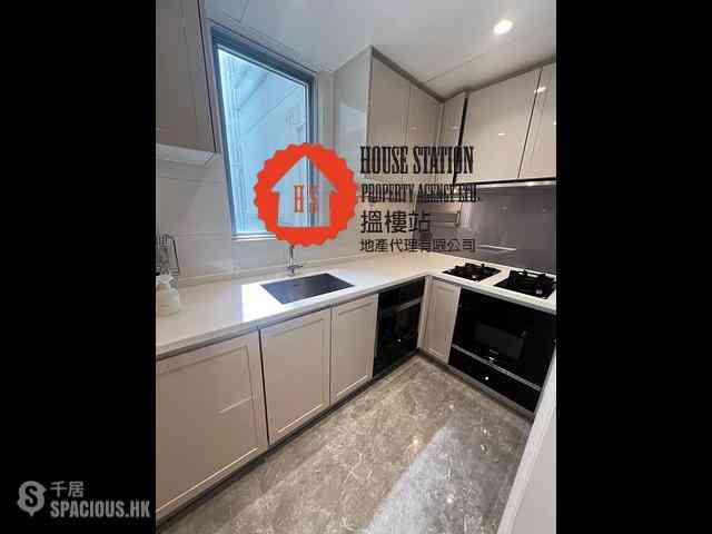 Tseung Kwan O - Monterey Block 7A 04