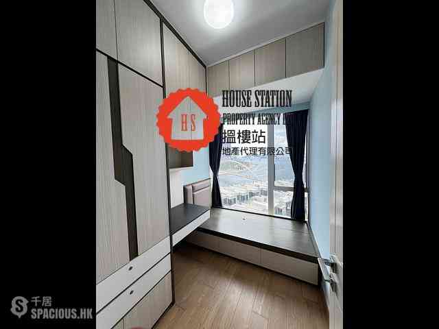 Tseung Kwan O - Monterey Block 7A 08