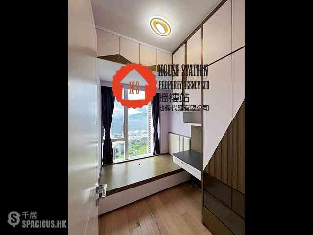 Tseung Kwan O - Monterey Block 7A 09