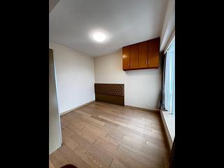 Tseung Kwan O - Monterey Block 7A 10