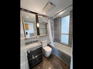 Tseung Kwan O - Monterey Block 7A 12