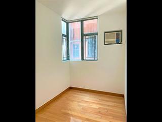 Sheung Wan - Queen's Terrace 03