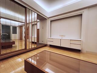 Wan Chai - Ying King Building (Mansion) 05