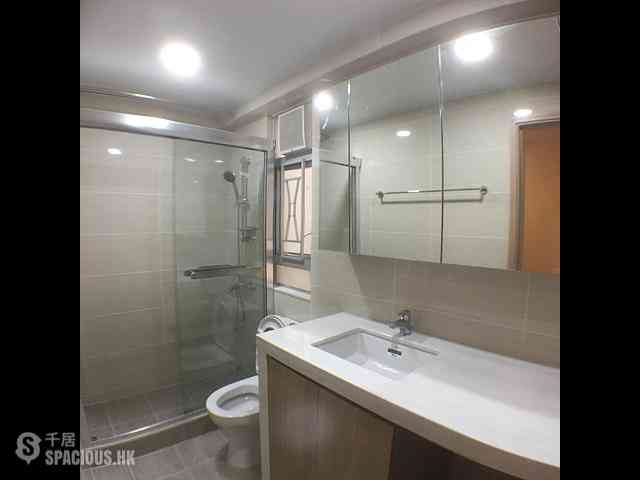 Wan Chai - Linfond Mansion 04